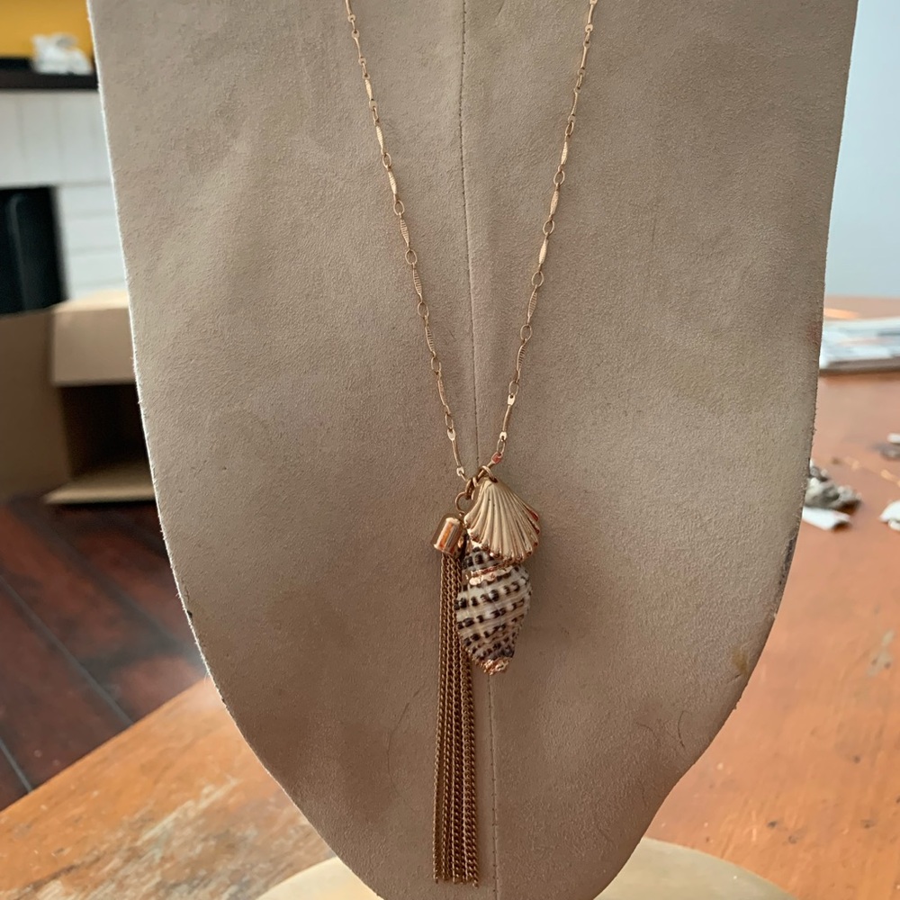 Fashion necklace